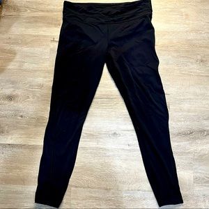 Lululemon 7/8 length compression leggings